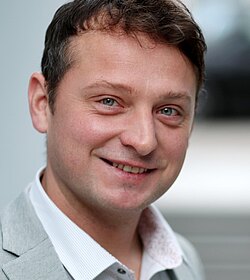 Stefan Wischenbart Stefan Wischenbart